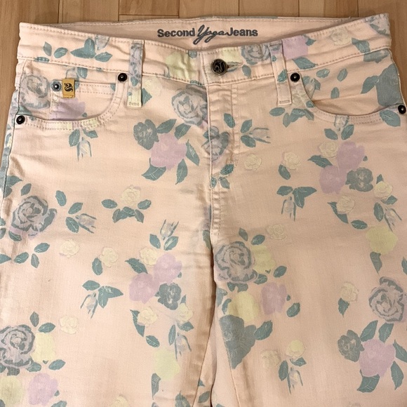 Yoga Jeans Pink Floral Skinny Ankle (size 27) - Picture 4 of 7